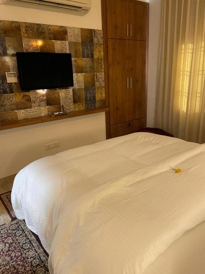 Yashmay Villa Club&Resort Gonda Esterno foto